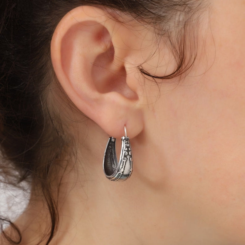Vintage Carved National Style Earrings